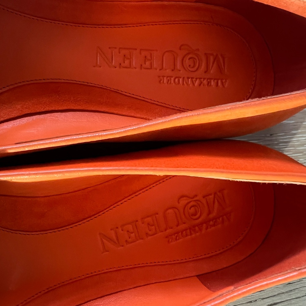 Alexander McQueen Orange Embroidered Flats, Sz.39 - Picture 4 of 12